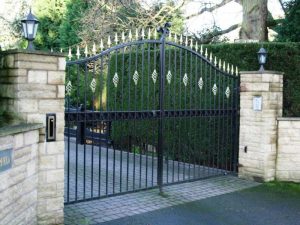 Automatic Driveway Gates Solar Powered