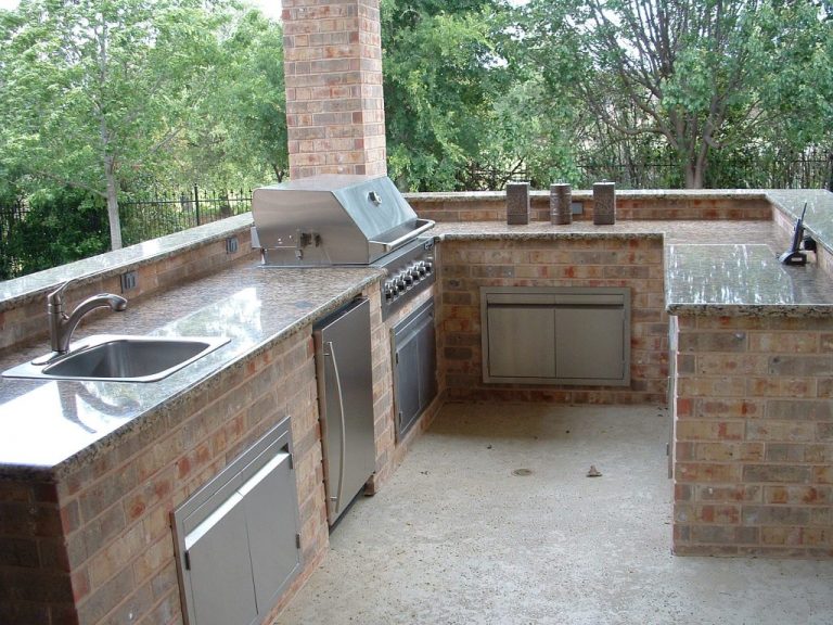 Awesome Outdoor Kitchen Sink Ideas — Randolph Indoor and Outdoor Design