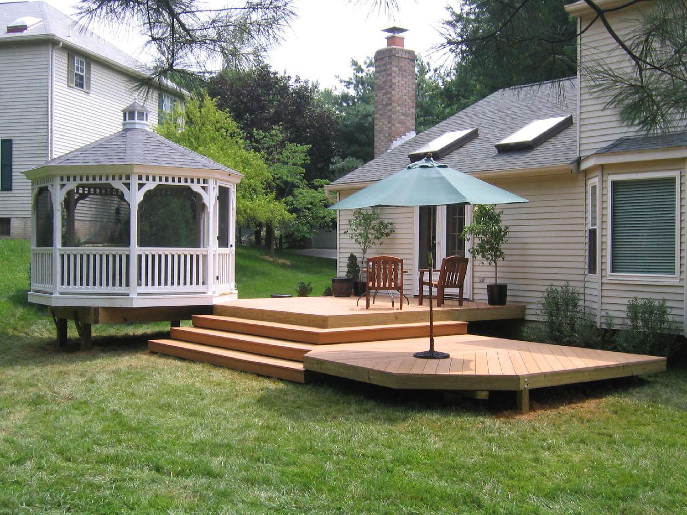 Backyard Deck Designs Combine