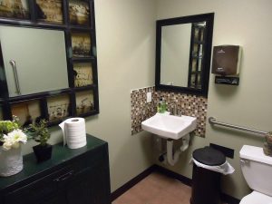 Bathroom Decorations For Walls