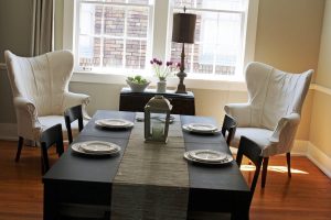 Dining Room Centerpieces And Lanterns