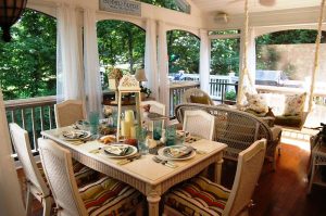 Dining Table Centerpieces Images