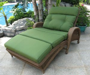 Double Reclining Outdoor Chair
