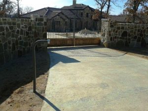 Double Swing Automatic Driveway Gates