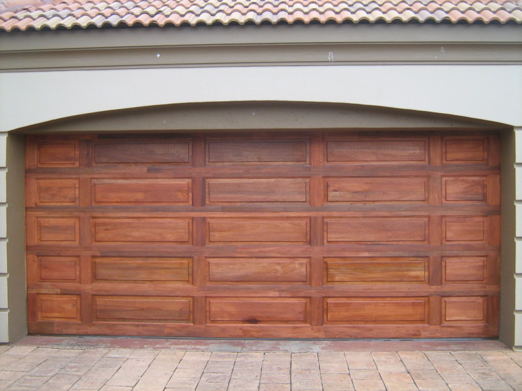 Fiberglass Garage Doors Repairs