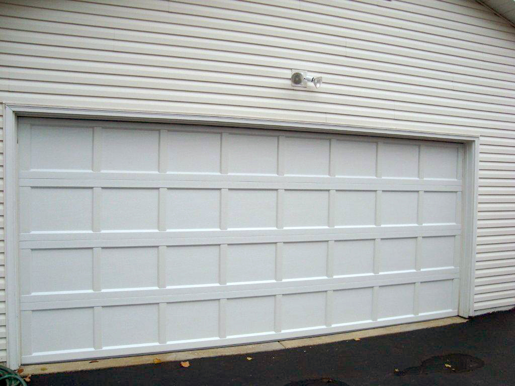 Fiberglass Garage Doors Residental