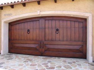 Garage Door Styles Decorating