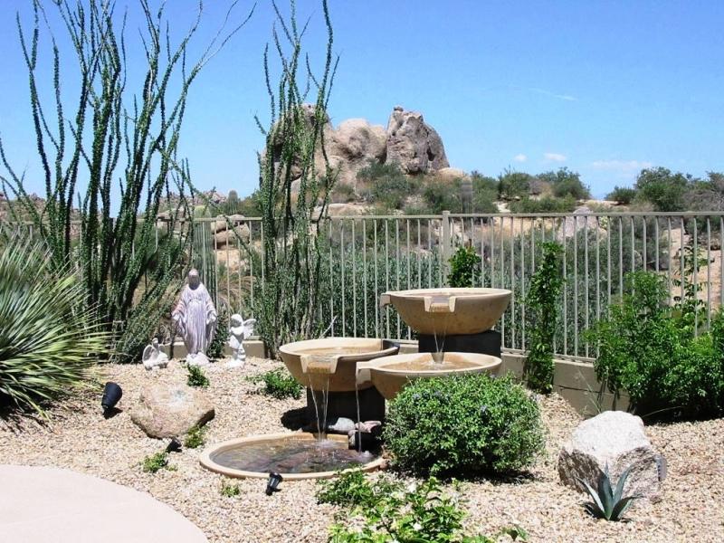 Desert Landscaping Ideas For Small Yards — Randolph Indoor and Outdoor