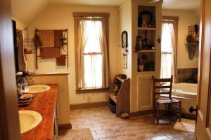 Farmhouse Bathroom Images