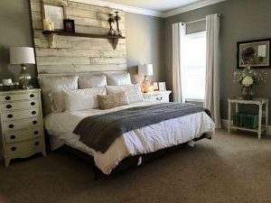 Farmhouse Bedroom Decorating Ideas