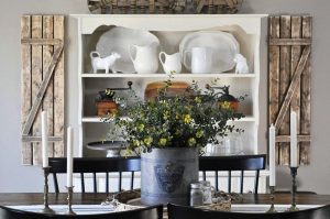 Farmhouse Dining Room Table Decor