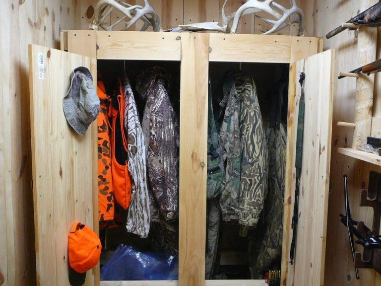 Hunting Closet Gun Storage — Randolph Indoor and Outdoor Design