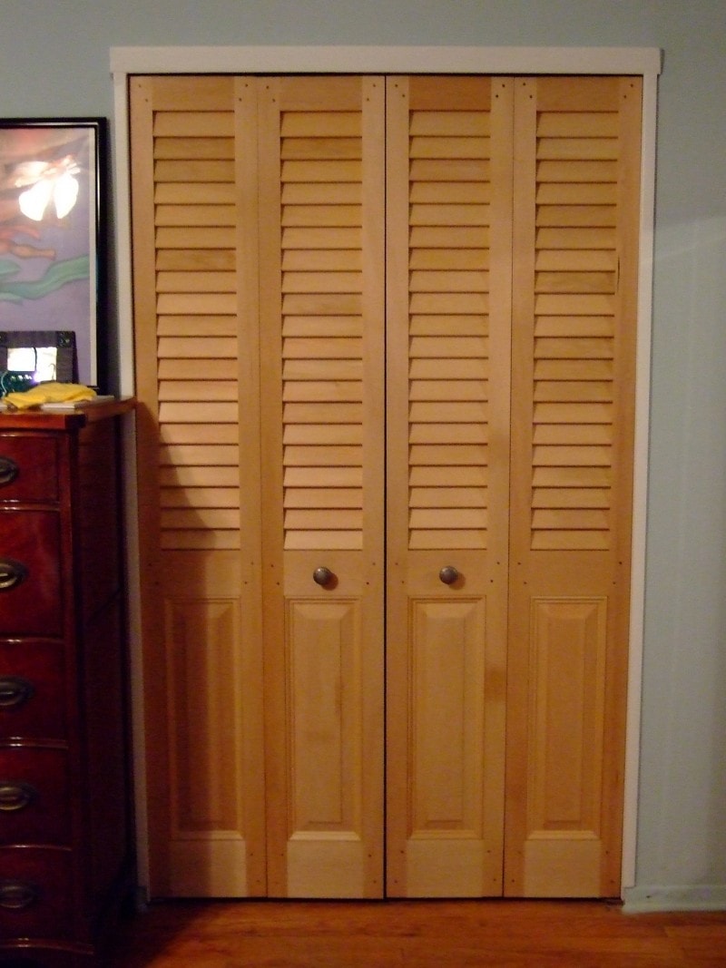 Panel Louvered Bifold Closet Doors