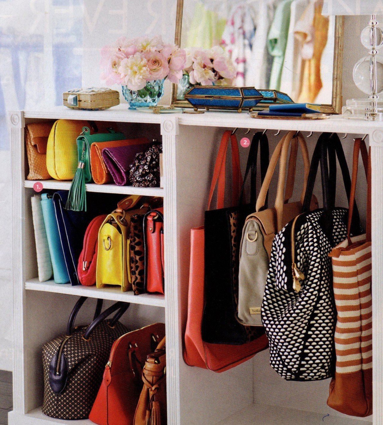 Simple Closet Handbag Organizer