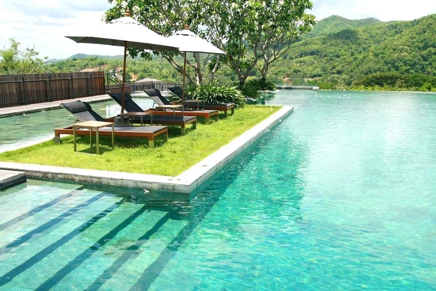 Beach Pool Patio Decor