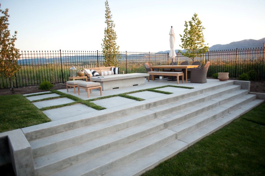 Modern Simple Concrete Patio Design Ideas