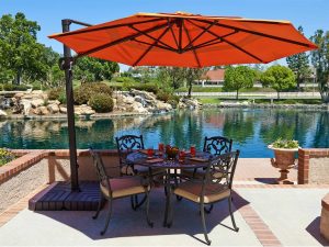 Outdoor Pool Patio Décor Ideas