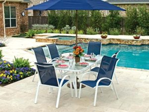 Patio Table Ideas Pool