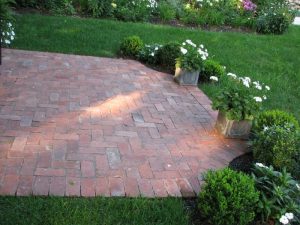 Simple Brick Patio Ideas