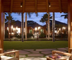 Awesome Covered Patio Lighting Ideas