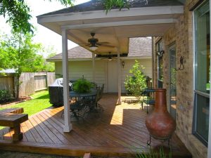 Ideas For Small Enclosed Patio Landscaping