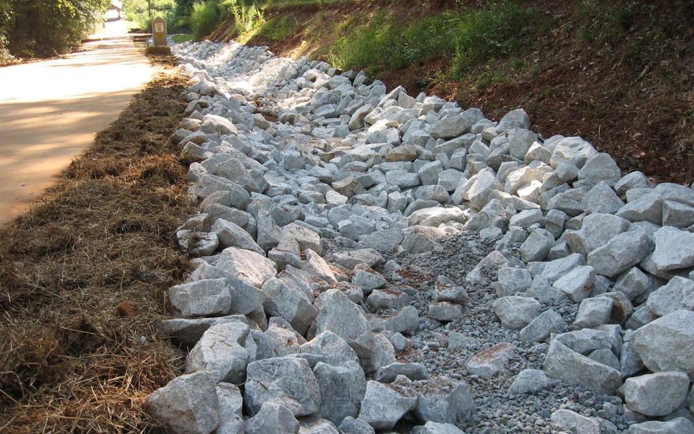 Rocks Drainage Ditch Landscaping Ideas