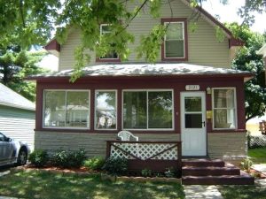 Very Small Enclosed Front Porch Need Ideas For Surface Treatment