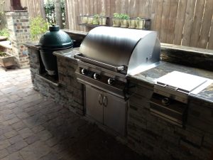 Amazing Green Egg Built In Outdoor Kitchen