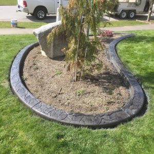 Awesome Diy Concrete Landscape Edging