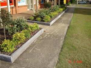 Diy Concrete Landscape Edging Forms