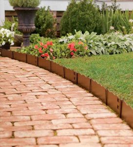 Diy Concrete Landscape Edging With Logs