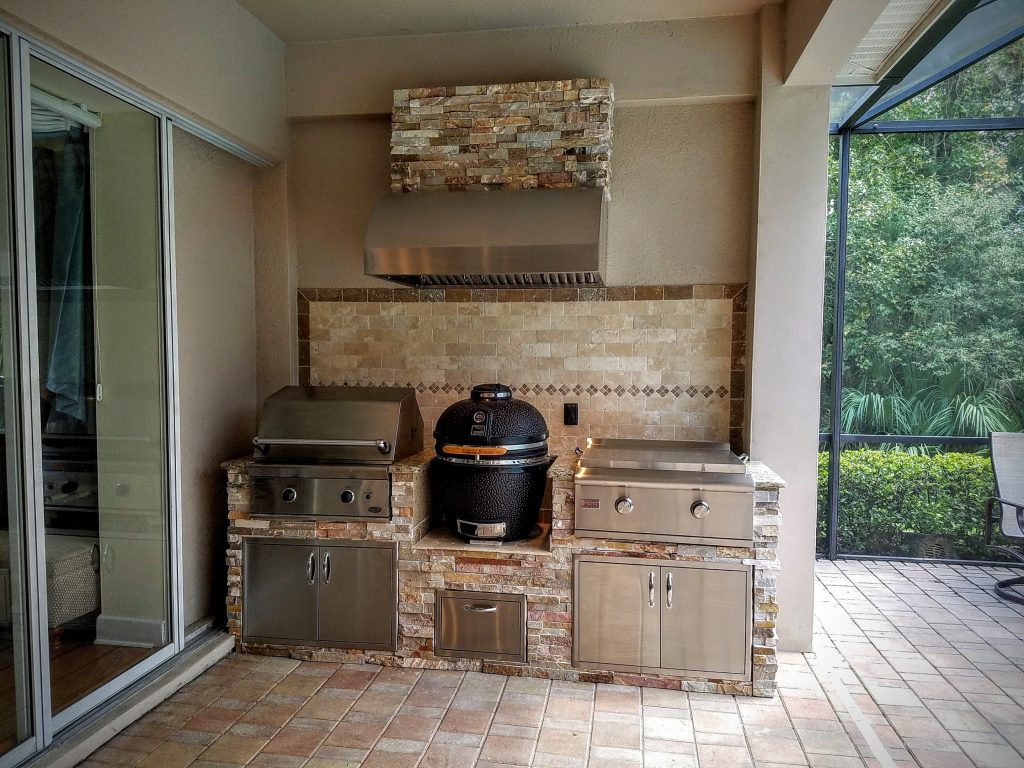 Eldorado Stone Outdoor Kitchen For Small Space — Randolph Indoor and