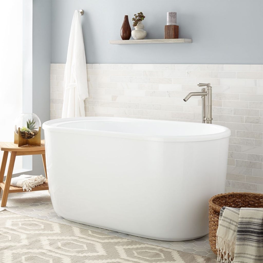 Four Foot Japanese Soaker Tub — Randolph Indoor and Outdoor Design