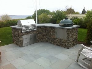 Green Egg Built In Outdoor Kitchen Design