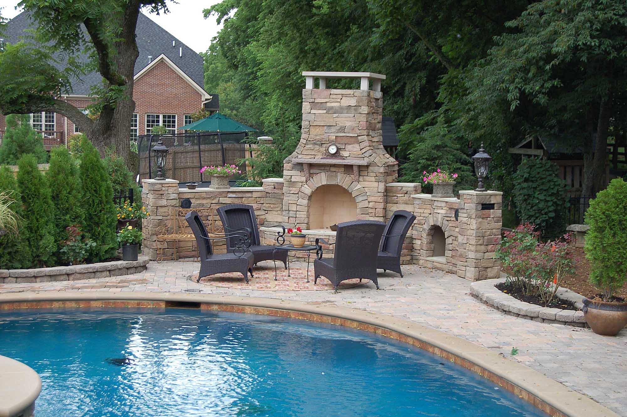 How To Make The Arch For An Outdoor Stone Fireplace
