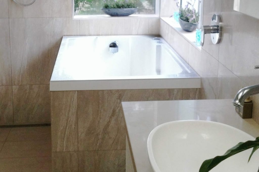 What Is The Smaller Dimensions Of Japanese Soaker Tub — Randolph Indoor and Outdoor Design