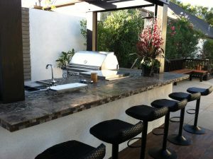Outdoor Kitchen Beverage Center Image