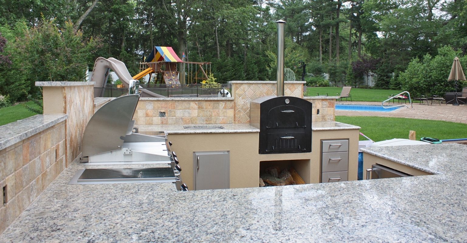 Outdoor Kitchen Granite Countertops With Stainless Steel