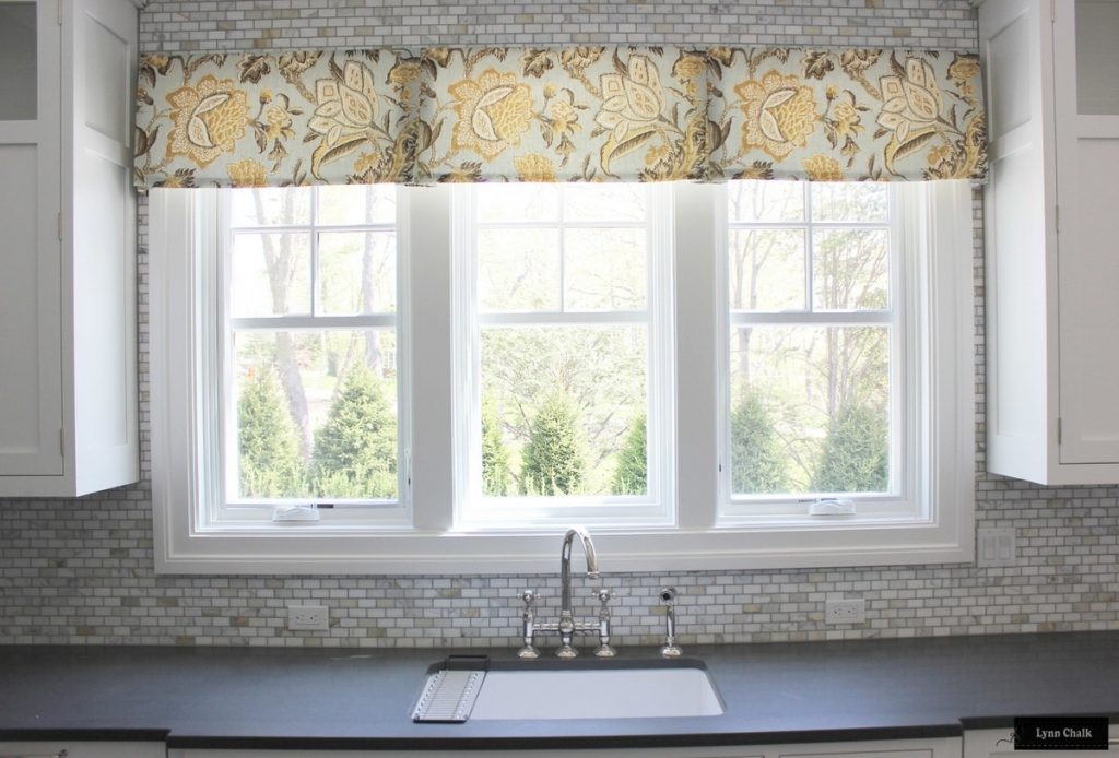 Pleated Scalloped Valance Pattern — Randolph Indoor and Outdoor Design