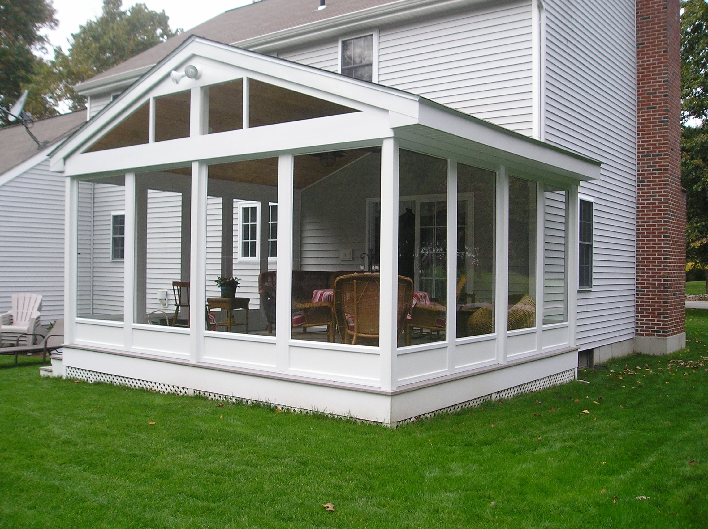 Simple Modern Screened Porch
