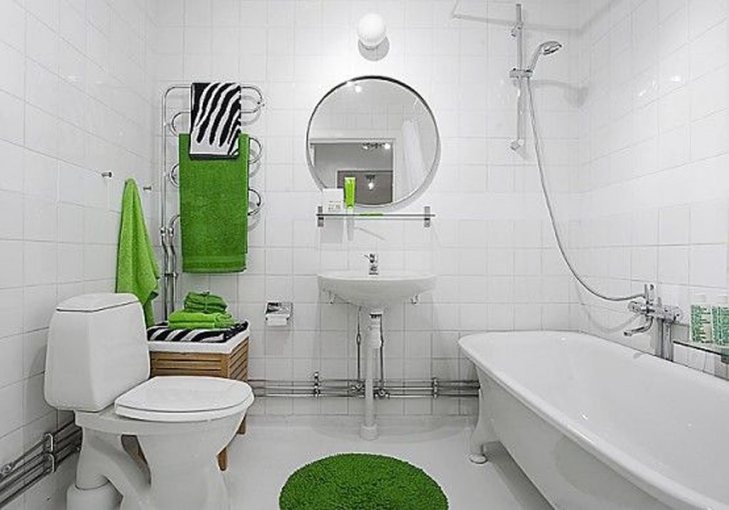 Small Bathroom Layout With Bath And Shower