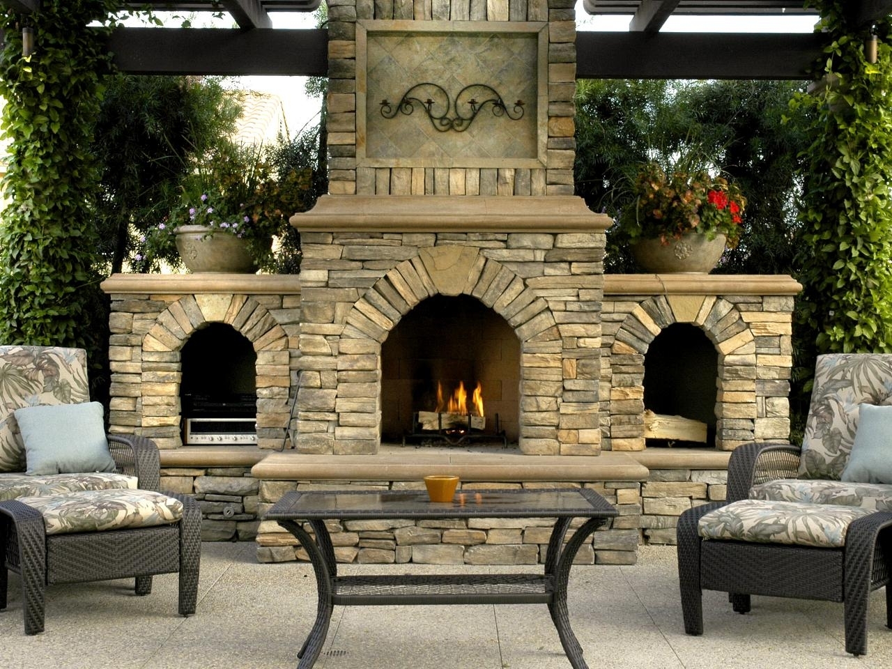 Stone Wall Ideas For Outdoor Fireplace
