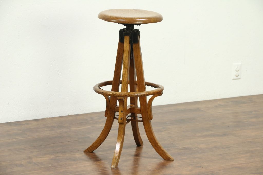 Vintage Mid Century Royal Metal Company Drafting Stool — Randolph